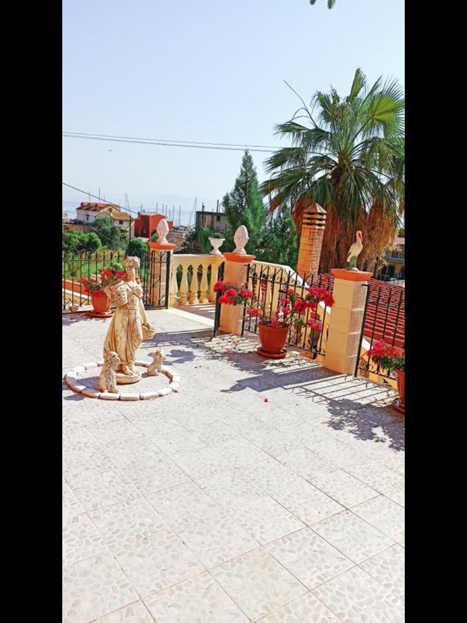 Corfu Sunflower Apartments Benitses  Buitenkant foto